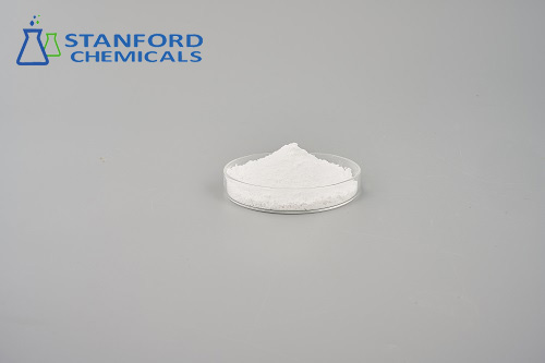 High-quality sodium hyaluronate powder is generally white